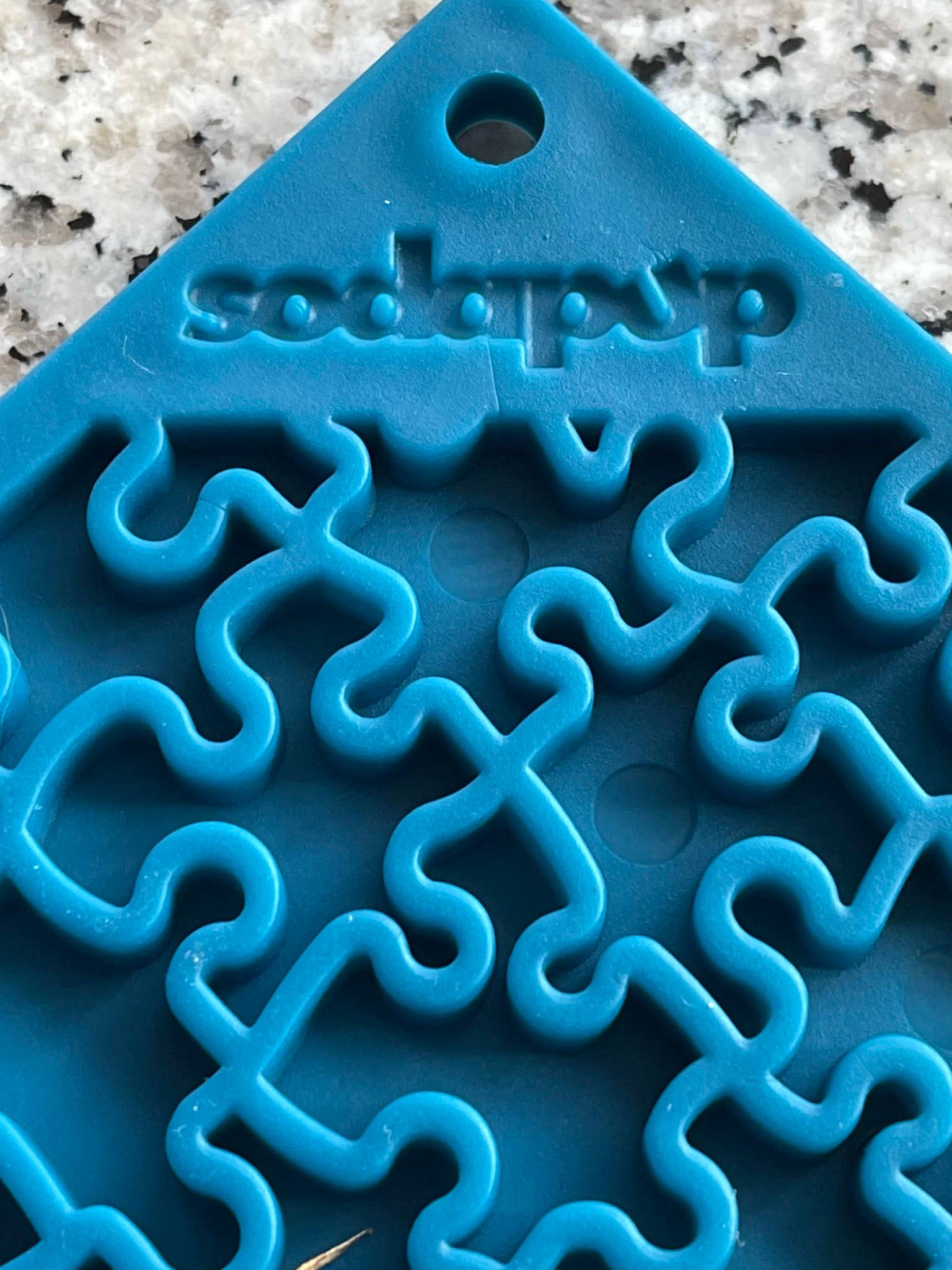 SodaPup Dog Toys - Jigsaw Design Emat Enrichment Licking Mat: Blue