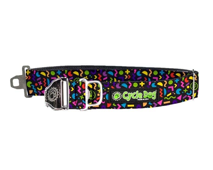 Cycle Dog - Totally Tubular Dog Collar: Latch-Lock Metal Buckle / Standard / Medium 12-21” (30-53 cm)