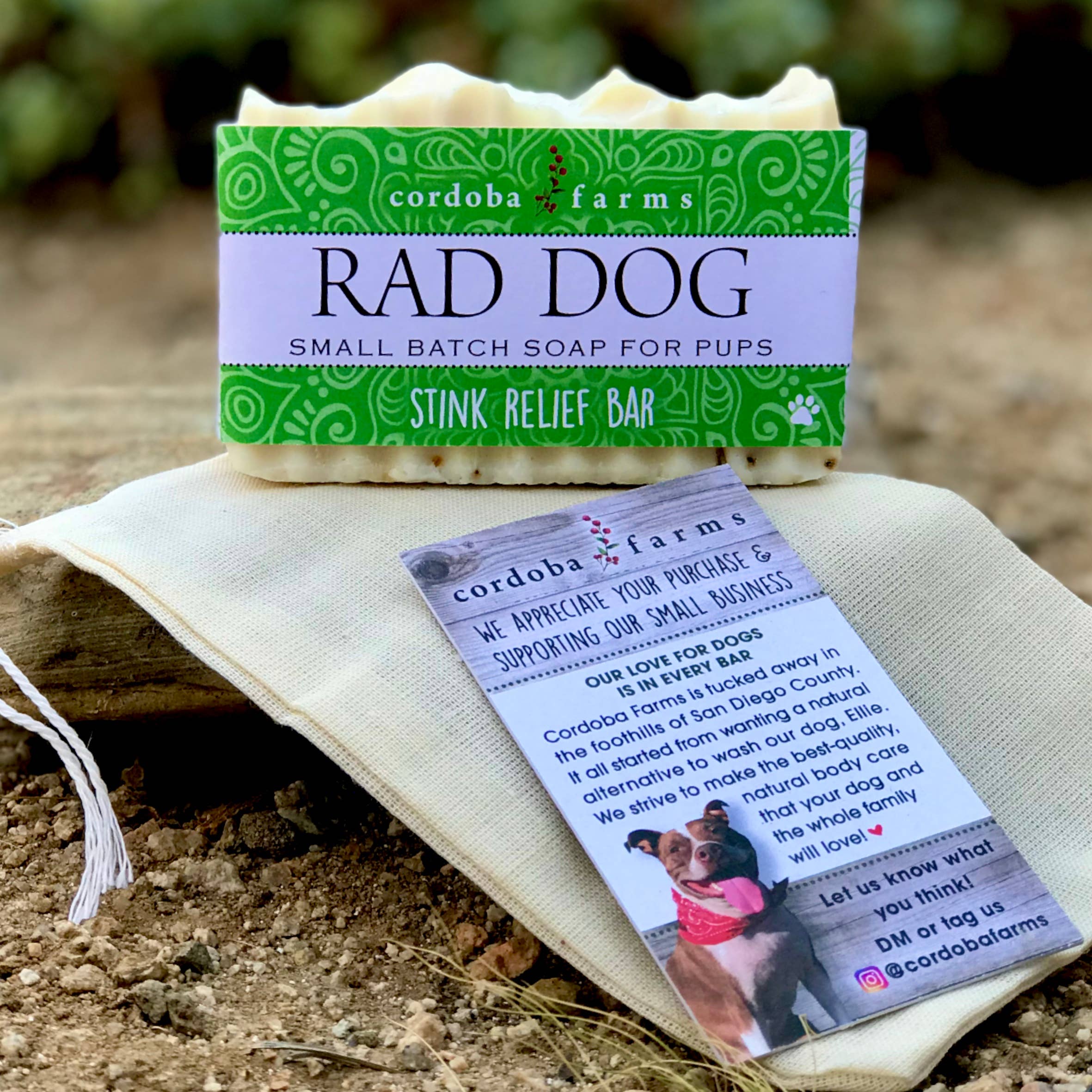 Rad Dog - Stink Relief Bar: No bag.