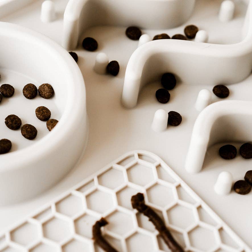 FUMBLING BOARD “beige” large: With spatula