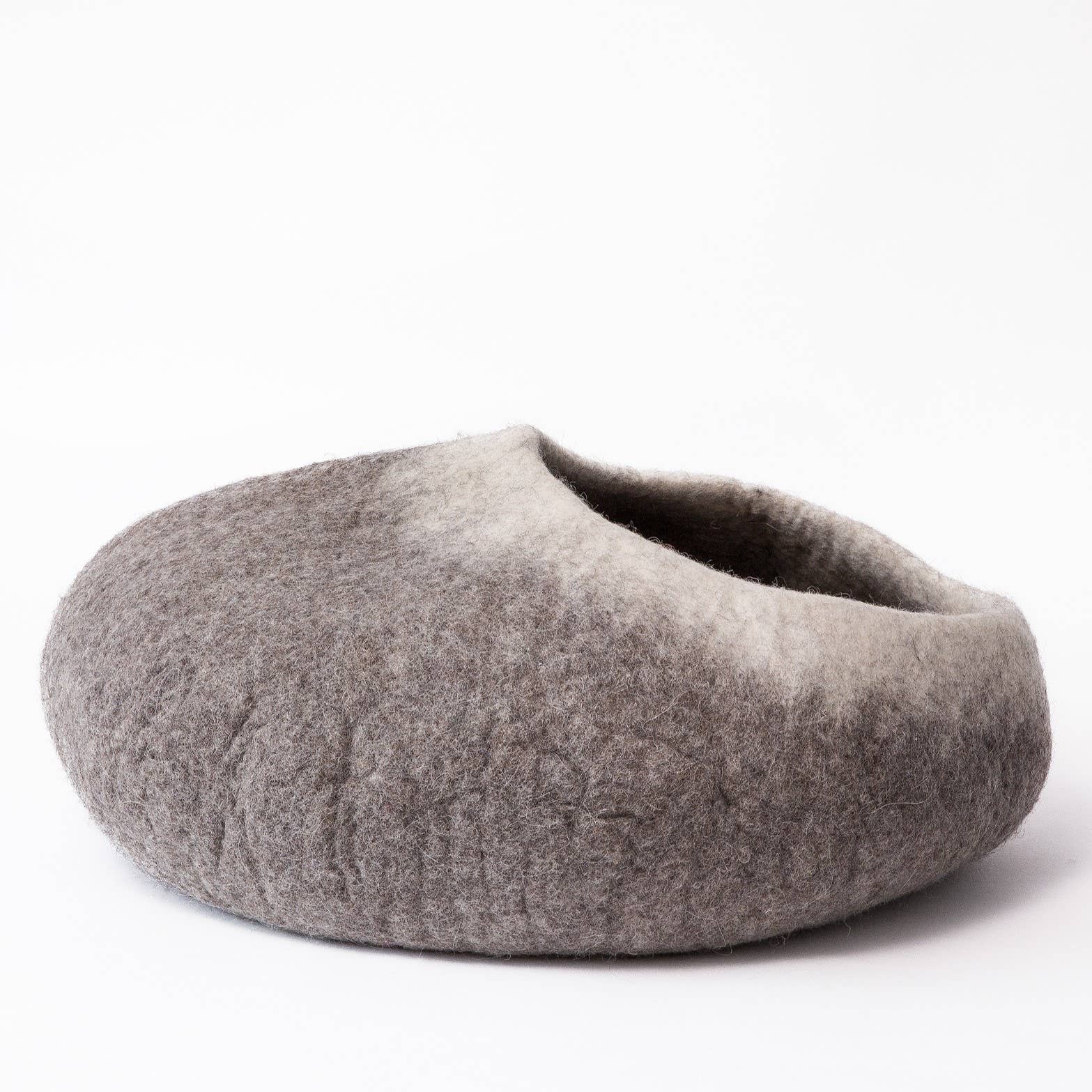 Dharma Dog Karma Cat - Ombre Wool Pet Cave, Natural