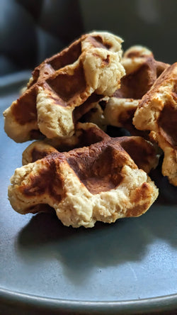 Chester's Dog Treats, LLC - CHESTER'S S'MORES DOG TREAT WAFFLES FOR MOBILITY