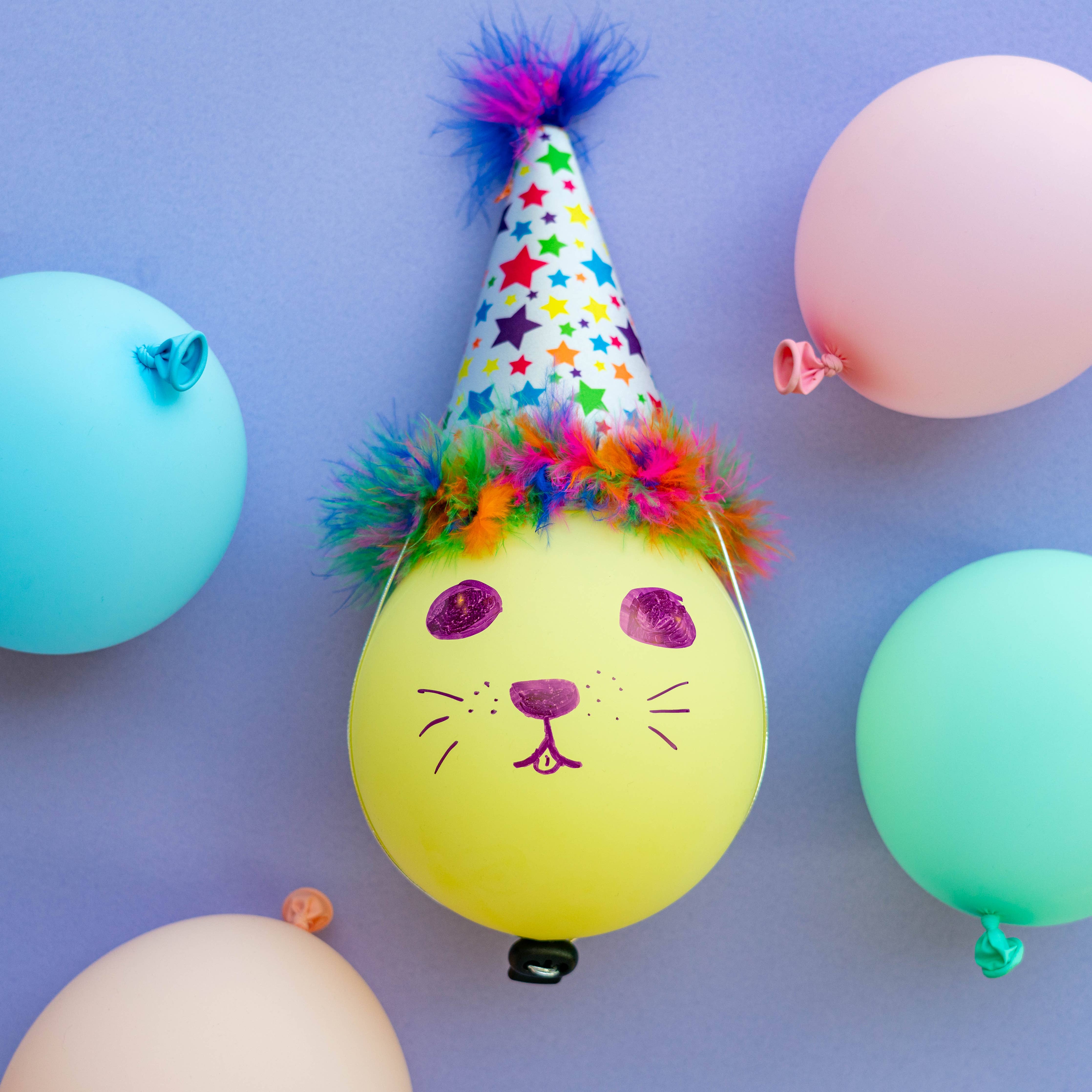 Huxley & Kent - H&K Party Hat Superstar with SnugFit®: LG