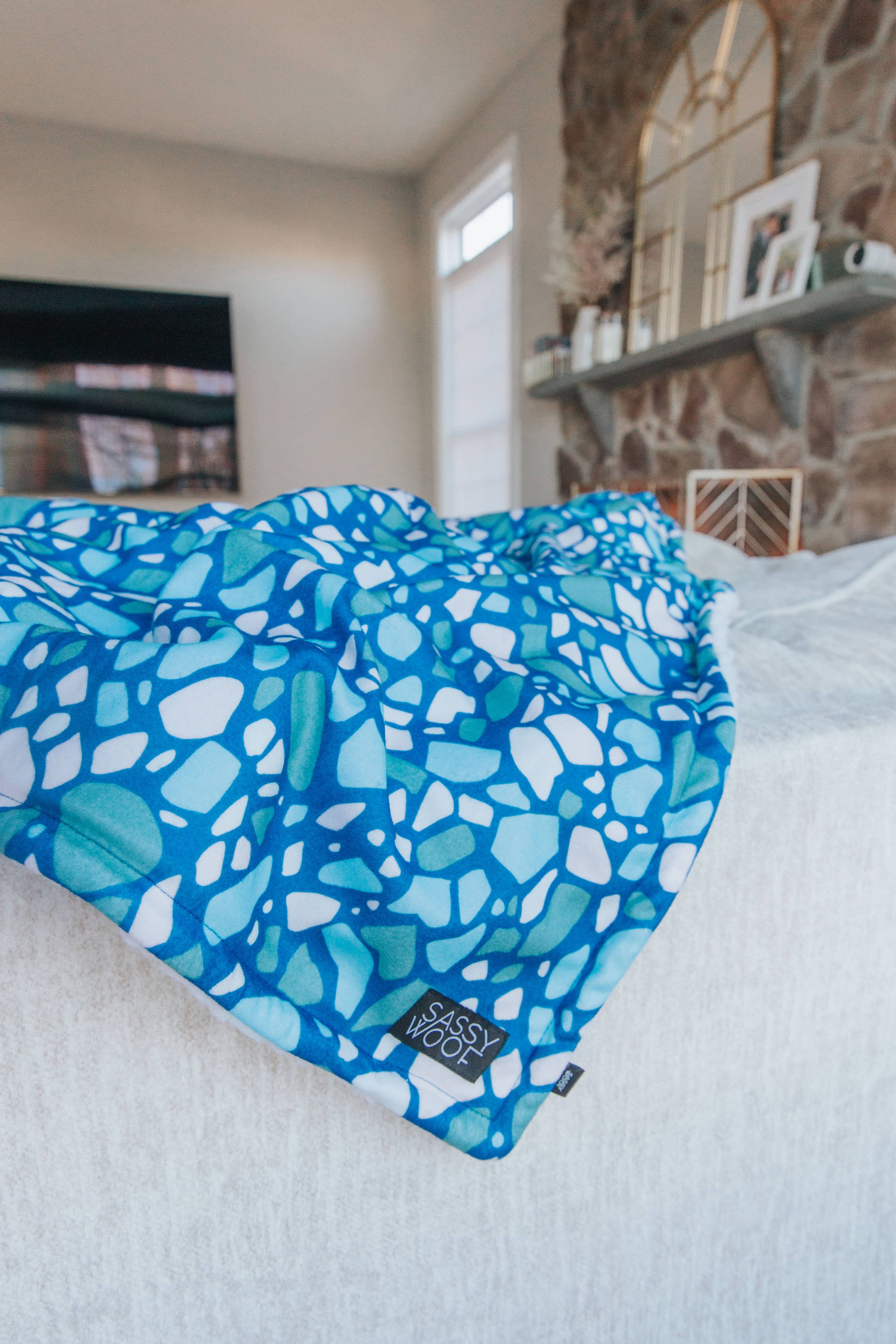 SASSY WOOF - Dog Blanket - Santorini