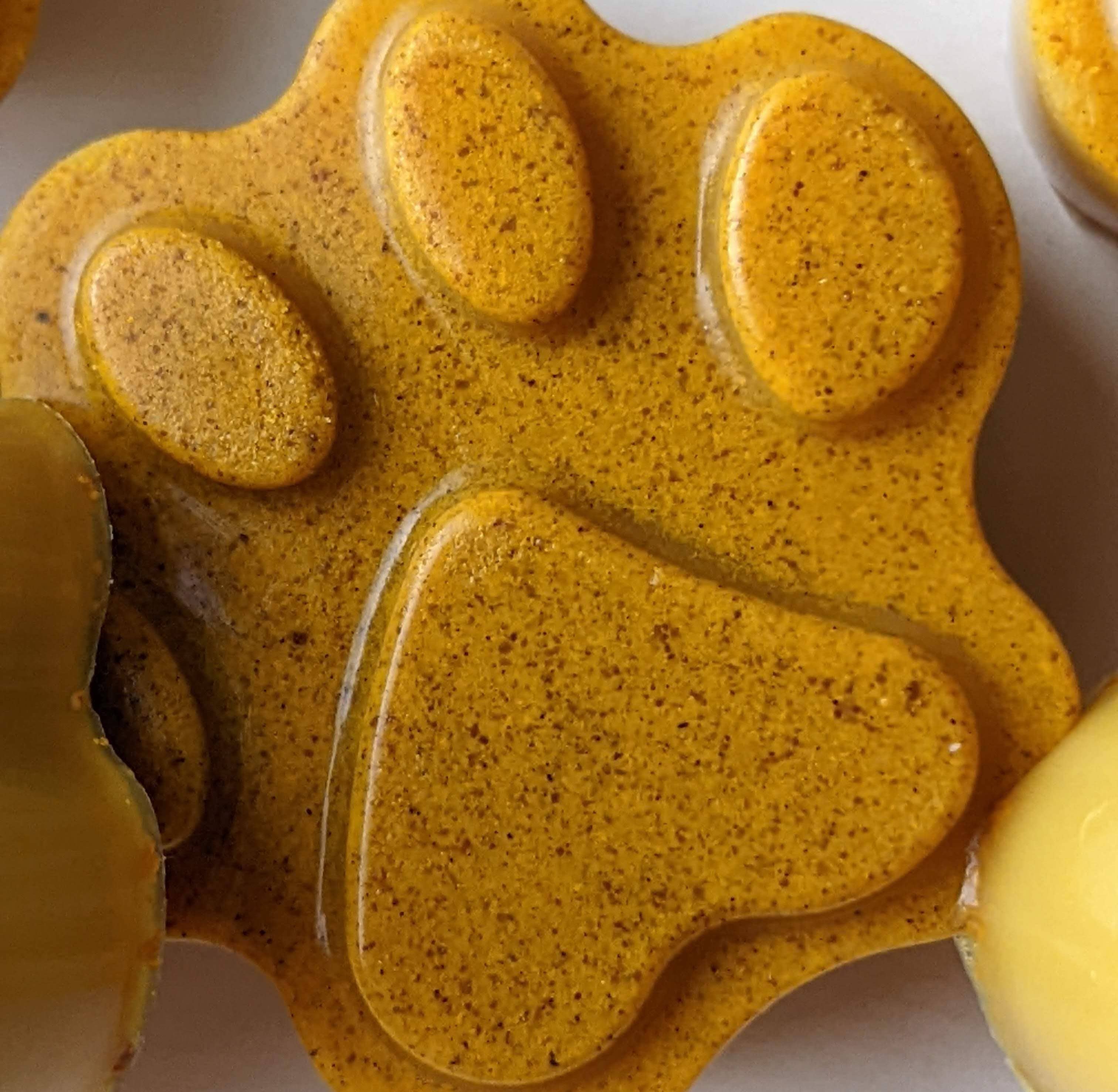 Chester's Dog Treats, LLC - CHESTER'S TURMERIC GUMMY MIX DOG TREAT