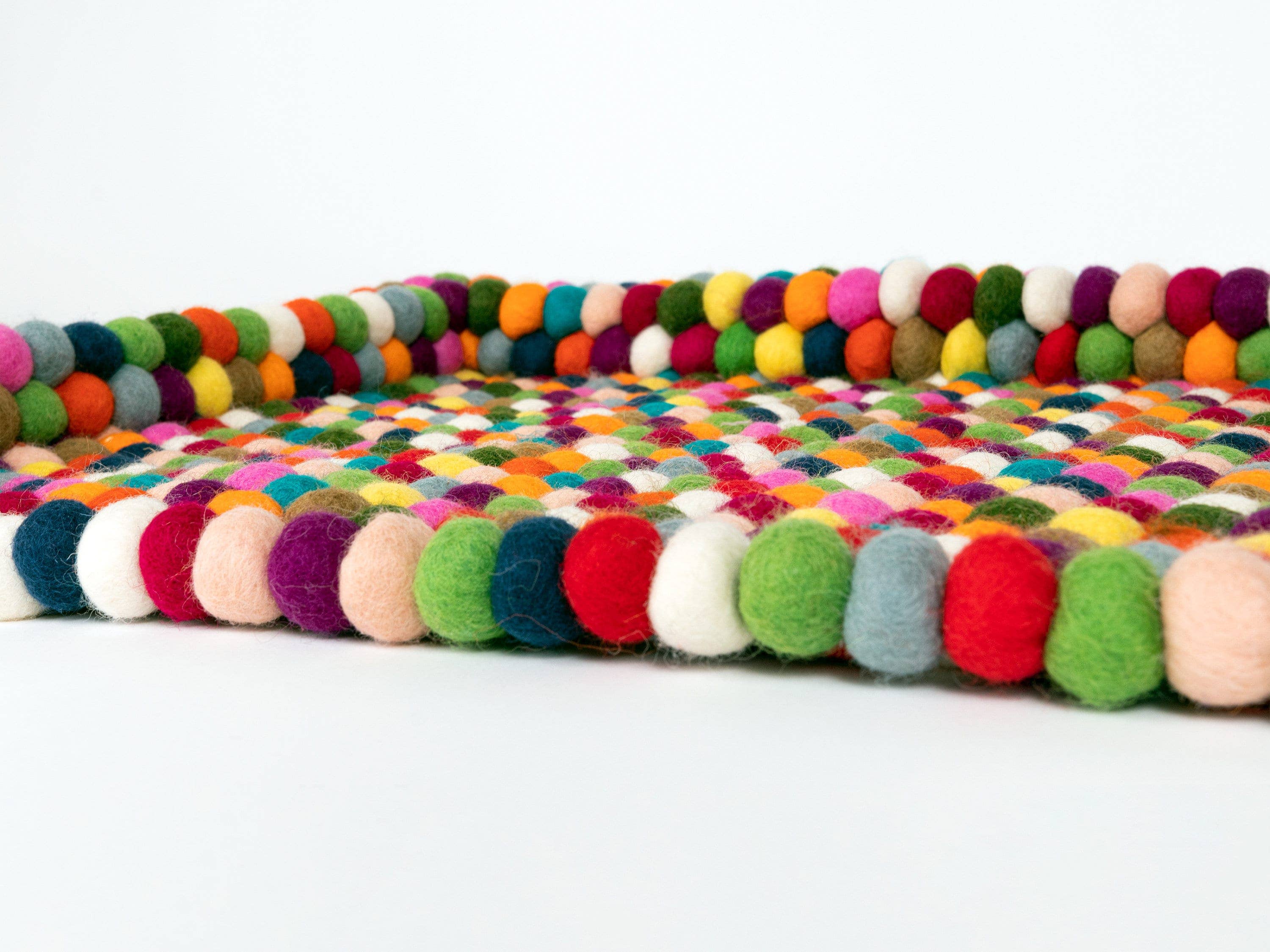 Felt Dog Bed - Natural Wool Handmade Dog Bed for All Breeds: Small 24x18 / Rainbow Multicolor