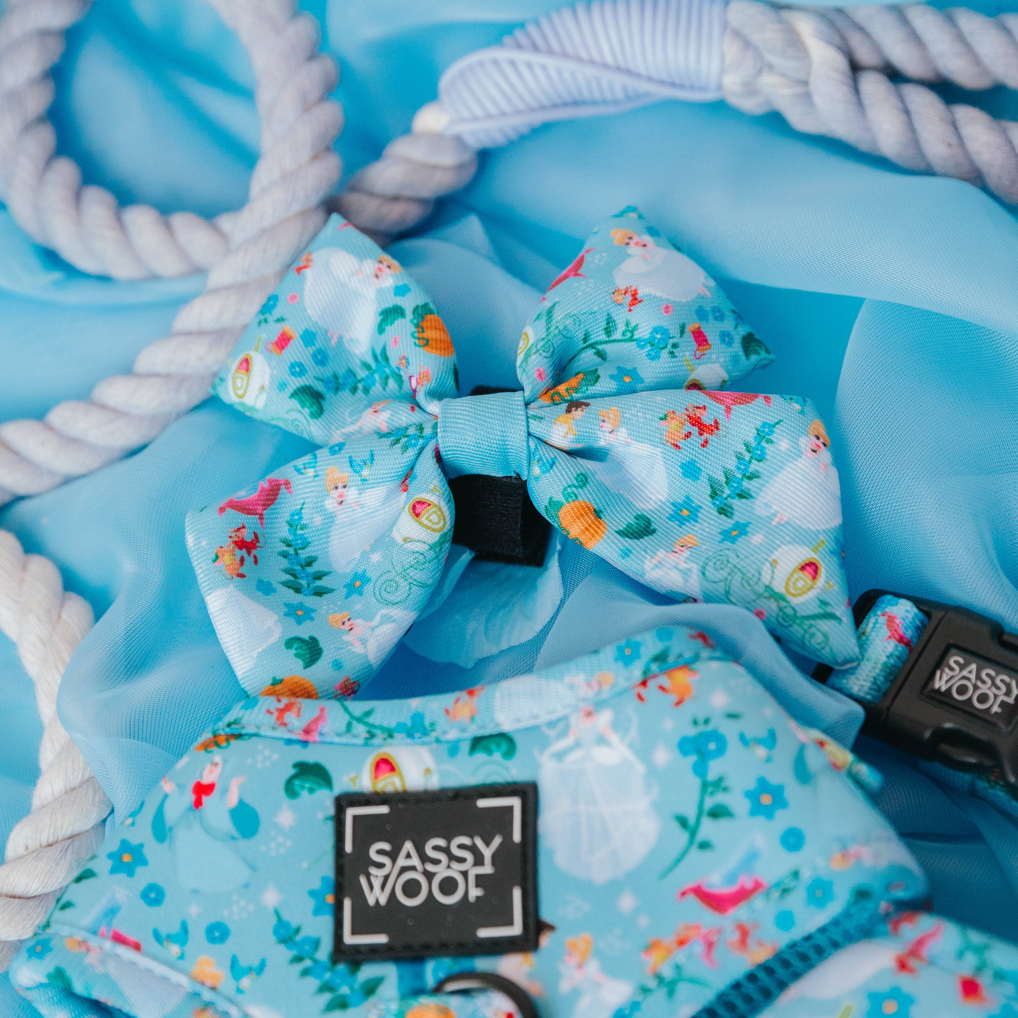 SASSY WOOF - Dog Sailor Bow - Disney's Cinderella