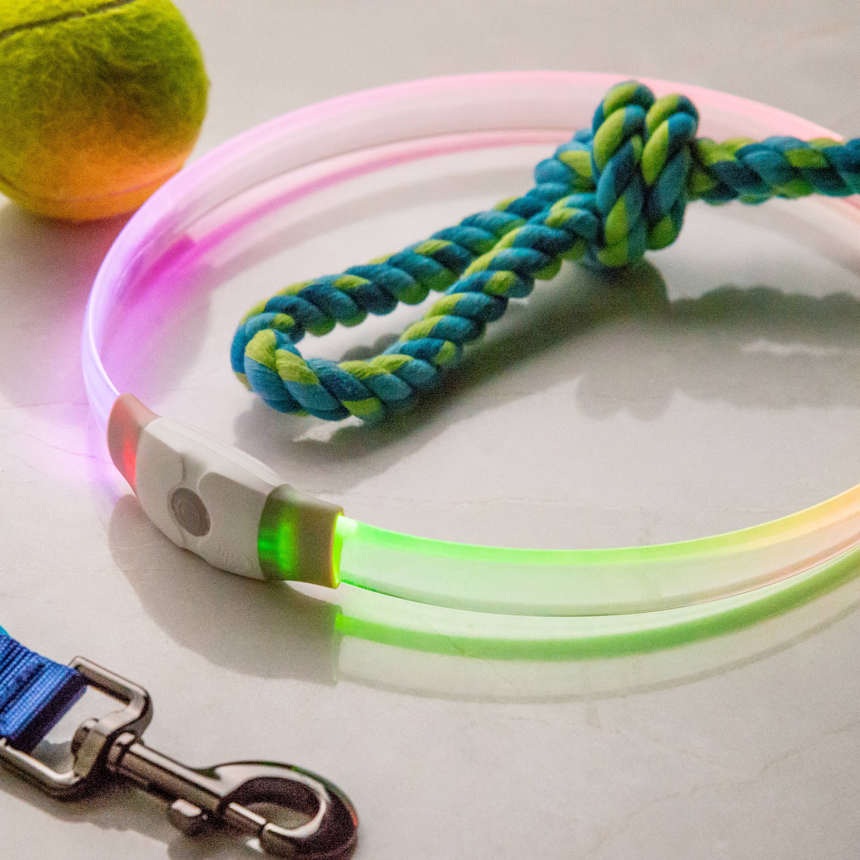 Pet Palette Distribution - Nite Ize NiteHowl Max Rechargeable LED Safety Necklace Disco