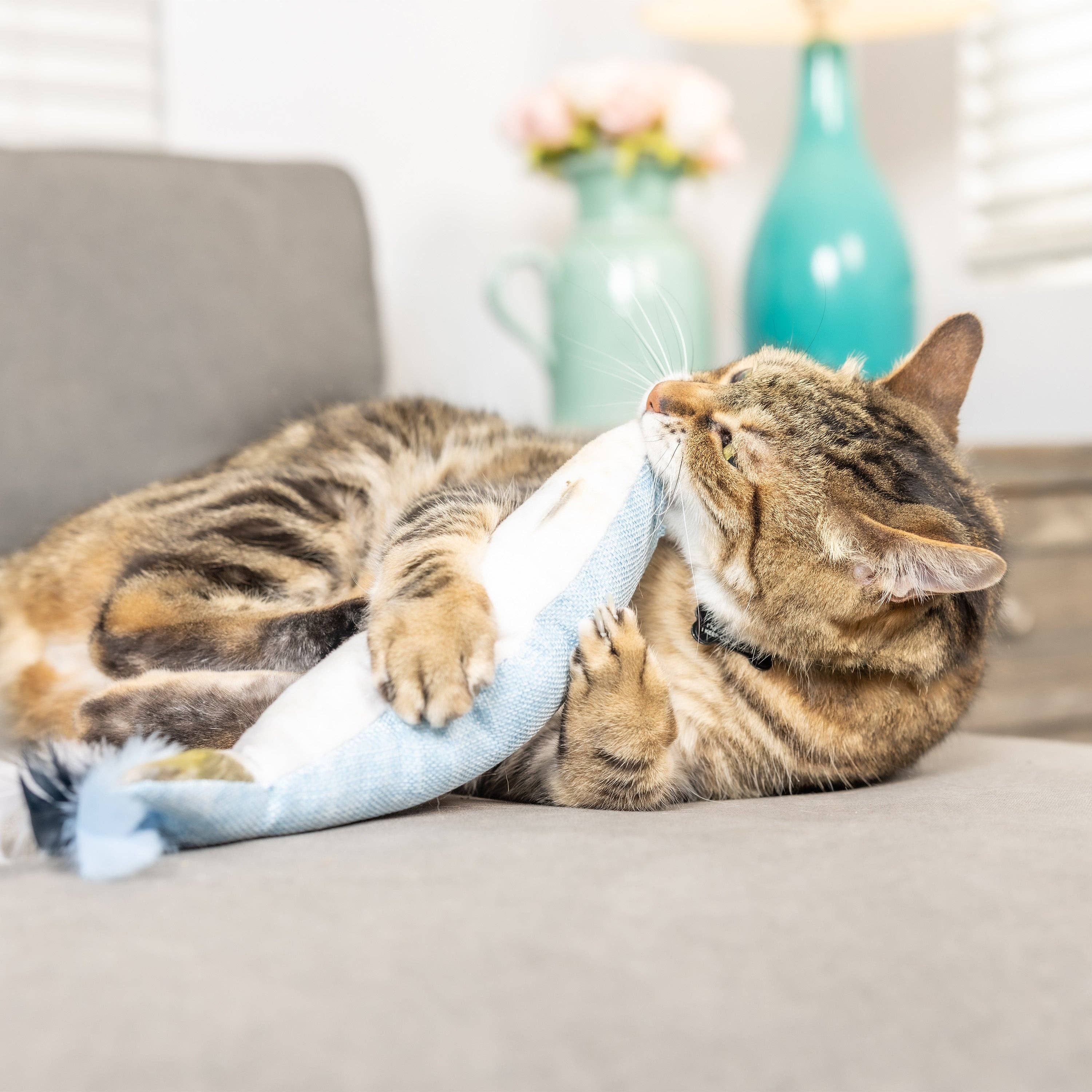 Huxley & Kent - Sardine Kicker Cat Toy: One Size