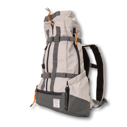 URBAN 3 Backpack Dog Carrier: Medium (17"-20" from collar to tail) / Concrete