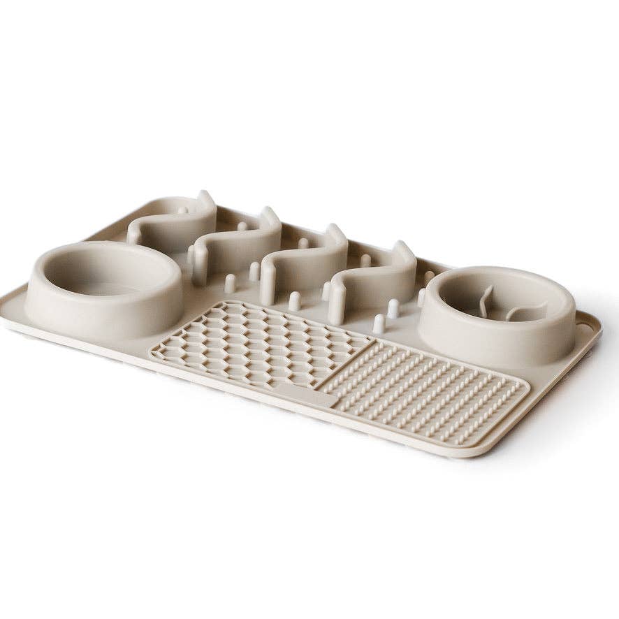 FUMBLING BOARD “beige” large: With spatula