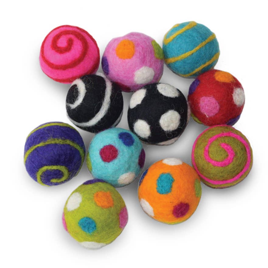 1.5 Ball Wool Pet Toy - 80 Asst. Counter Display